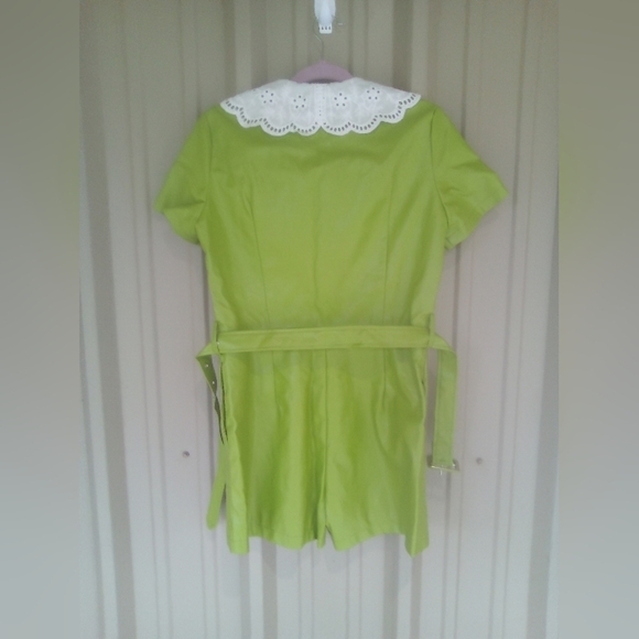 Women's Vegan Faux Leather Green Romper Size Small Christmas Elf Lace Collar - Picture 10 of 10